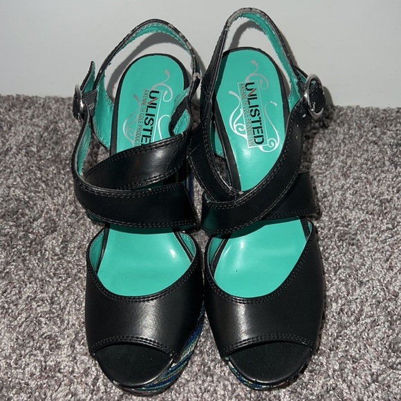 Unlisted Striped Wedge Heels - Picture 2 of 5